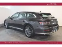 Usata VW Arteon Elegance 200 CV (147 kW) 2023 Grigio Station wagon