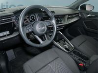 Gebraucht Audi A3 Sportback e-tron 204 PS (150 kW) 2023 Schwarz Kleinwagen