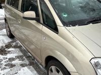 Gebraucht Opel Meriva 101 PS (74 kW) 2007 Gold Van / Kleinbus