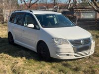 Gebraucht VW Touran 140 PS (102 kW) 2007 Weiß Van / Kleinbus
