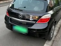 Gebraucht Opel Astra 90 PS (66 kW) 2005 Schwarz Limousine