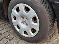 Gebraucht Peugeot Partner Tepee Family 109 PS (80 kW) 2009 Schwarz Van / Kleinbus