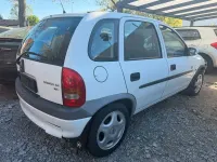Brugt Opel Corsa 65 HK (47 kW) 1998 Hvid Hatchback