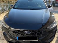 Gebraucht Ford Focus ST-Line 125 PS (91 kW) 2022 Schwarz Kombi