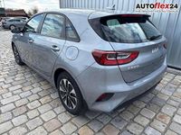 Neu Kia Ceed 101 PS (74 kW) 2025 Lunargrau metallic Kleinwagen