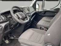 Second-hand Iveco Daily 156 CP (114 kW) 2023 Alb Van