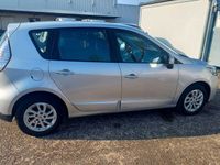 Gebraucht Renault Scénic III Initiale Paris 132 PS (97 kW) 2013 Silber Van / Kleinbus