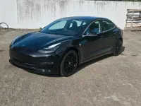 Second-hand Tesla Model 3 Performance 461 kW (627 CP) 2019 Negru Berlinǎ