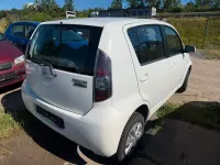 Gebraucht Daihatsu Sirion 68 PS (50 kW) 2011 Weiß Kleinwagen