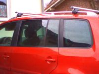 Gebraucht VW Touran Basis 116 PS (85 kW) 2003 Rot Van / Kleinbus