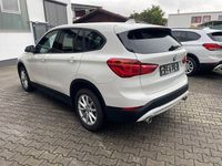 Gebraucht BMW X1 190 PS (139 kW) 2022 Weiß SUV