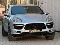 Gebraucht Porsche Cayenne Turbo 500 PS (367 kW) 2011 Silber SUV