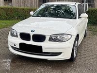 Gebraucht BMW 116 116 PS (85 kW) 2007 Weiß Kleinwagen