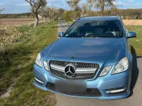 Gebraucht Mercedes E200 136 PS (100 kW) 2012 Blau Kombi