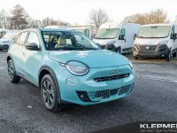 Neu Fiat 600 Icon 101 PS (74 kW) 2026 Blau SUV