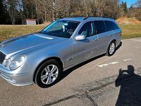 Gebraucht Mercedes E240 177 PS (130 kW) 2003 Silber Kombi