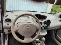 Usata Renault Twingo 75 CV (55 kW) 2008 Argento Utilitaria
