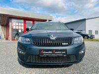 gebraucht Skoda Octavia Combi RS DAB AHK STHZ Canton 1. Hand