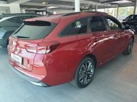 Gebraucht Hyundai i30 Advantage 140 PS (102 kW) 2024 Ultimate red metallic Kombi