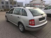 Gebraucht Skoda Fabia 69 PS (50 kW) 2006 Silber Kombi