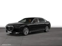 Gebraucht BMW 740 299 PS (219 kW) 2024 Black sapphire metallic Limousine