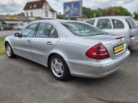 Gebraucht Mercedes E240 177 PS (130 kW) 2002 Brillantsilber  metalliclack Limousine