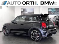 Gebraucht Mini Cooper 131 PS (96 kW) 2022 Schwarz Kleinwagen