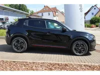 Neu Alfa Romeo Junior 145 PS (106 kW) 2026 Nero tortona (schwarz) SUV