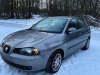 Gebraucht Seat Ibiza 75 PS (55 kW) 2004 Grau Limousine