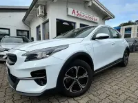 Używany Kia XCeed Vision 141 KM (103 kW) 2022 Biały SUV