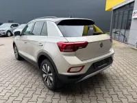 Usata VW T-Roc Move 150 CV (110 kW) 2023 Bianco SUV