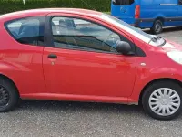 Gebraucht Citroën C1 Advance 68 PS (50 kW) 2006 Zu lackieren rot 3p0/deckende Kleinwagen