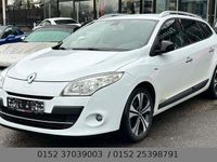 Gebraucht Renault Mégane III Bose Edition 131 PS (96 kW) 2011 Weiß Limousine