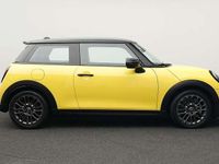 Gebraucht Mini Cooper S Classic 204 PS (150 kW) 2024 Gelb Kleinwagen