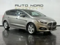 Gebraucht Ford S-MAX Titanium 209 PS (153 kW) 2016 Silber Van / Kleinbus