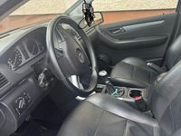 Gebraucht Mercedes B170 116 PS (85 kW) 2009 Schwarz Van / Kleinbus