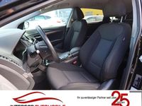 Gebraucht Hyundai i40 Trend 165 PS (121 kW) 2017 Phantom black / mic Kombi