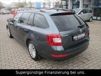 Gebraucht Skoda Octavia Ambition 150 PS (110 kW) 2016 Grau Kleinwagen