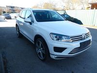 Gebraucht VW Touareg 204 PS (150 kW) 2016 Weiß SUV