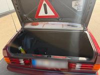 Gebraucht Mercedes 190 72 PS (52 kW) 1985 Rot Limousine