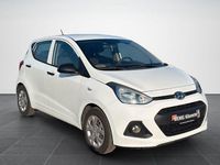 Gebraucht Hyundai i10 Basis 67 PS (49 kW) 2016 Weiß Kleinwagen
