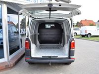 Gebraucht VW Transporter 102 PS (75 kW) 2017 Candyweiß Van