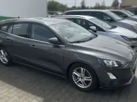 Gebraucht Ford Focus Cool & Connect 120 PS (88 kW) 2020 Grau Kombi