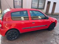 Gebraucht Renault Clio IV 105 PS (77 kW) 2012 Rot Kleinwagen