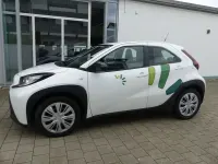 Gebraucht Toyota Aygo X Play 72 PS (52 kW) 2023 Weiß SUV