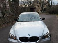 Gebraucht BMW 530 231 PS (169 kW) 2004 Silber Limousine