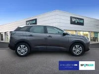 Gebraucht Peugeot 3008 Active 131 PS (96 kW) 2021 Grau SUV