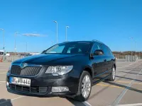 Gebraucht Skoda Superb Elegance 140 PS (102 kW) 2013 Schwarz Kombi