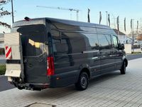 Gebraucht Mercedes Sprinter 170 PS (125 kW) 2023 Schwarz Van