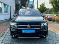 Gebraucht VW Tiguan Allspace R-line 190 PS (139 kW) 2023 Schwarz SUV